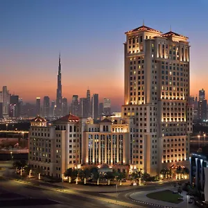 Отель Marriott Executive Al Jaddaf,, Дубай